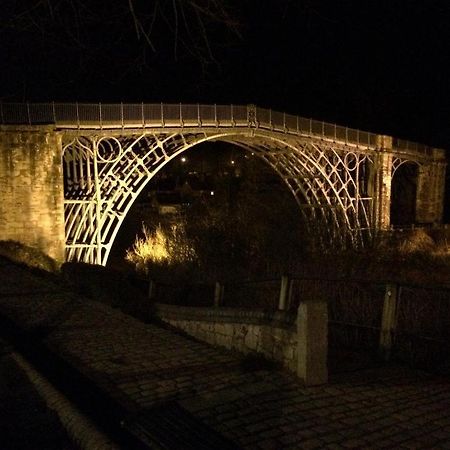 The Tontine Hotel Ironbridge Luaran gambar